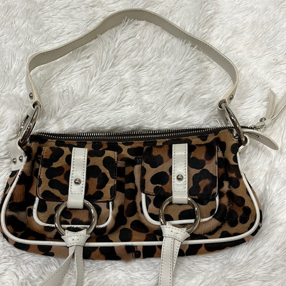 Dolce & Cabbana Handbag NWOT Leopard print with Genuine Italian Leather!!👜